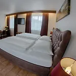 Otel Goeddertzhof