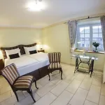 Otel Goeddertzhof