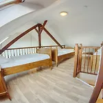 Goeddertzhof 3*