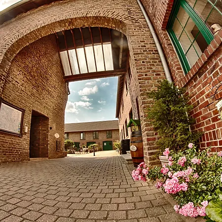 Goeddertzhof Отель